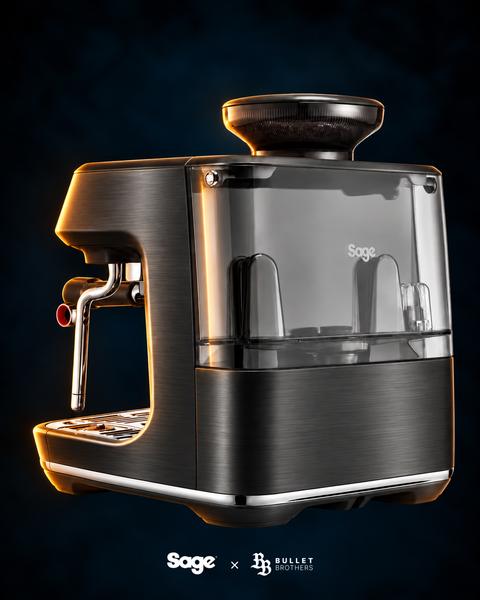 Sage Barista Touch Impress SES882BST Czarna Stal Nierdzewna – widok z tyłu
